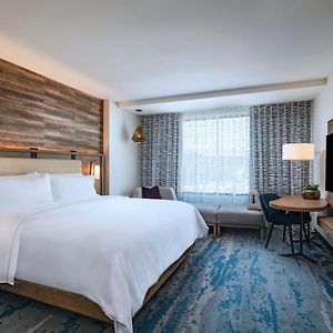 Tradition King Room